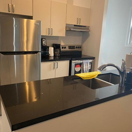 Luxury Bright And Modern Condo Niagara Falls Exterior photo